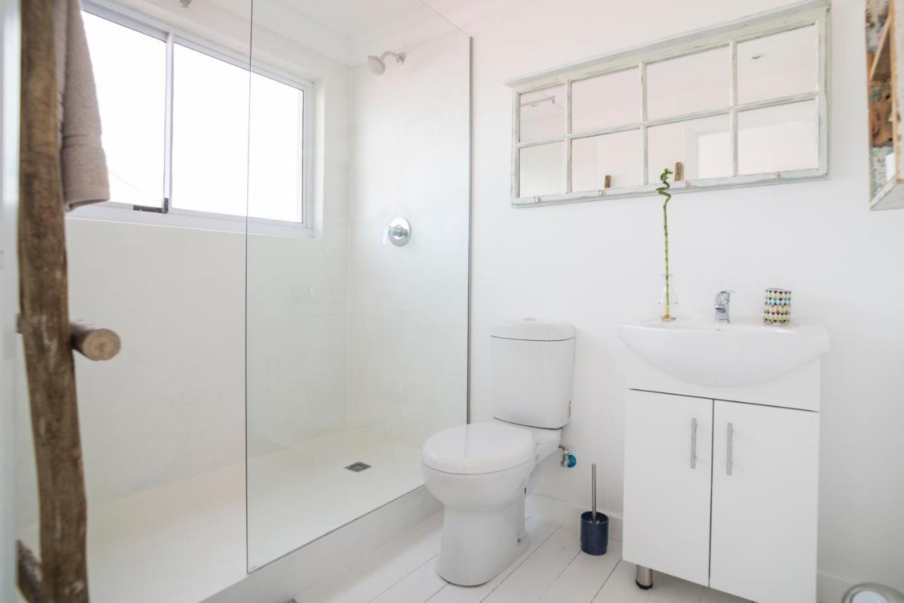 Sunset Beach Living Guesthouse Cape Town Exterior photo