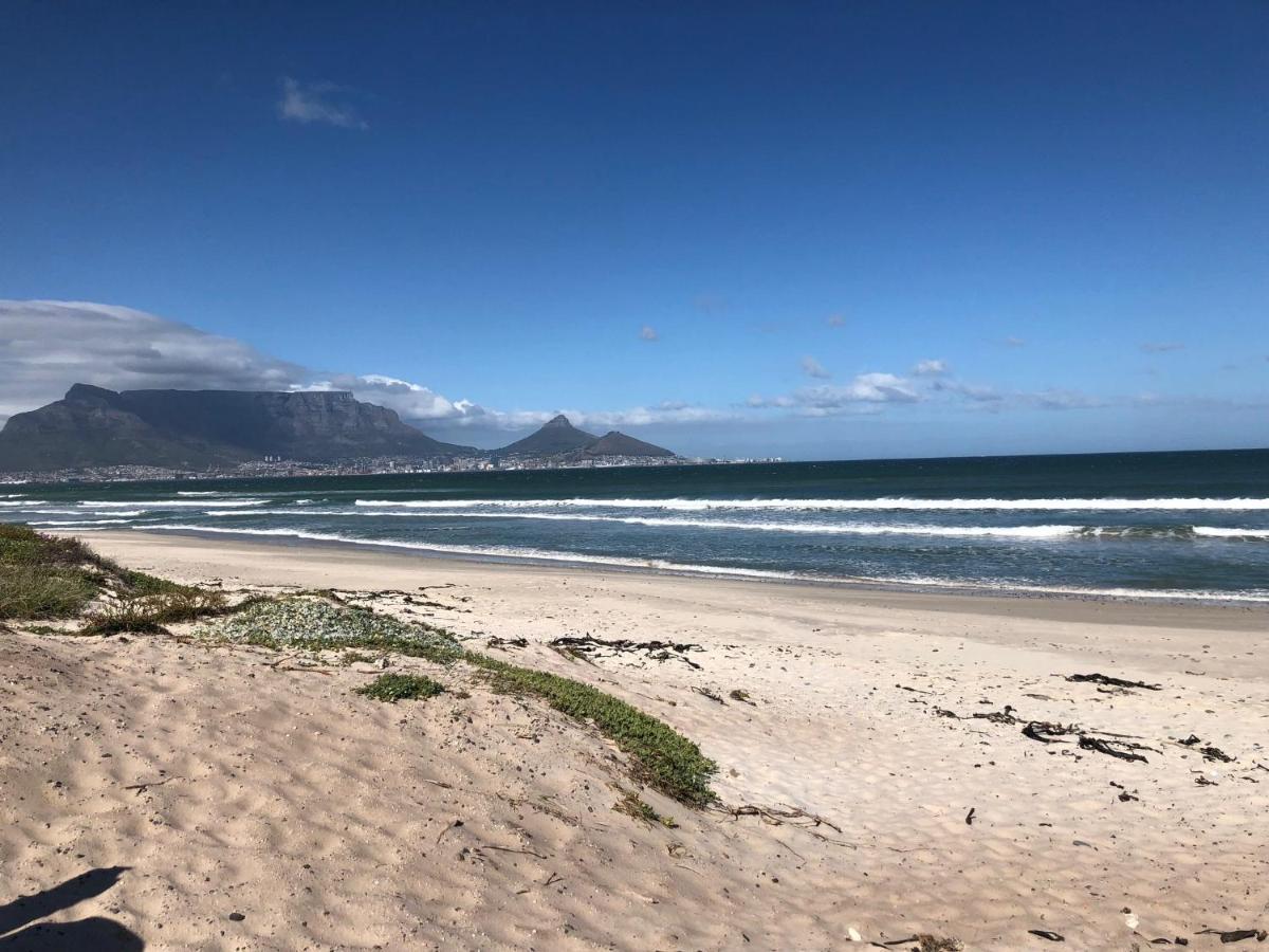 Sunset Beach Living Guesthouse Cape Town Exterior photo